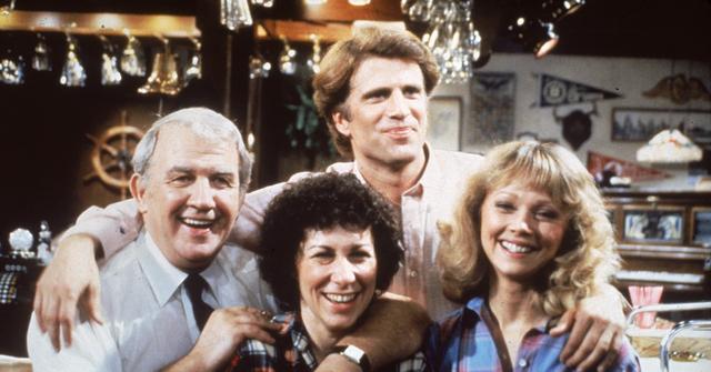 Nicholas Colasanto, Rhea Perlman, Ted Danson, and Shelley Long on the ‘Cheers’ set in 1983.
