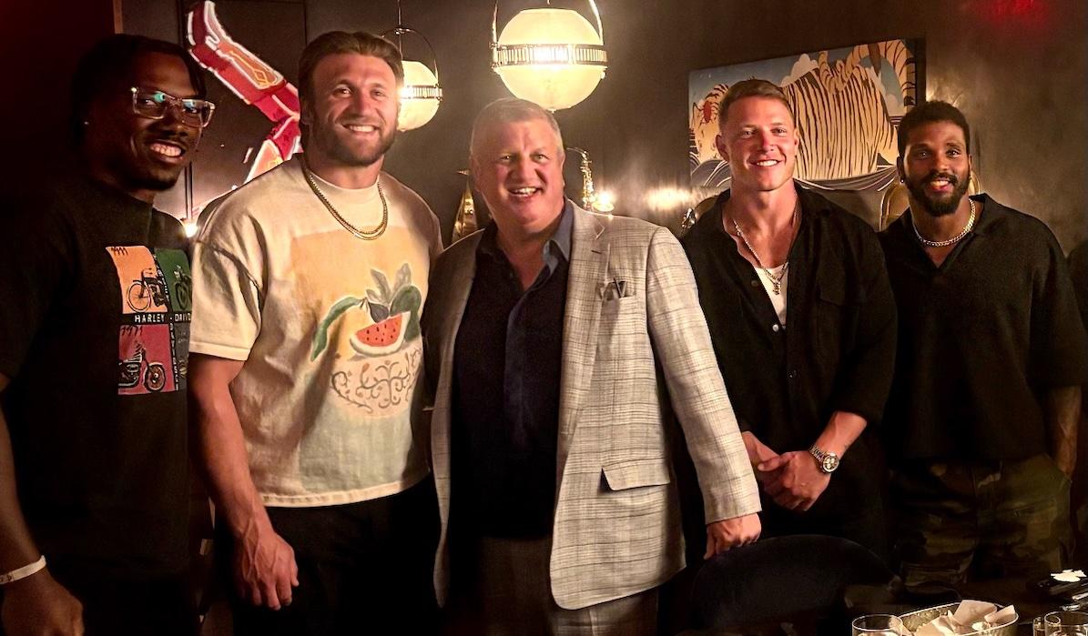 NFL Icons and WWE Champ Feast Inside Circa Resort at Barry’s Prime