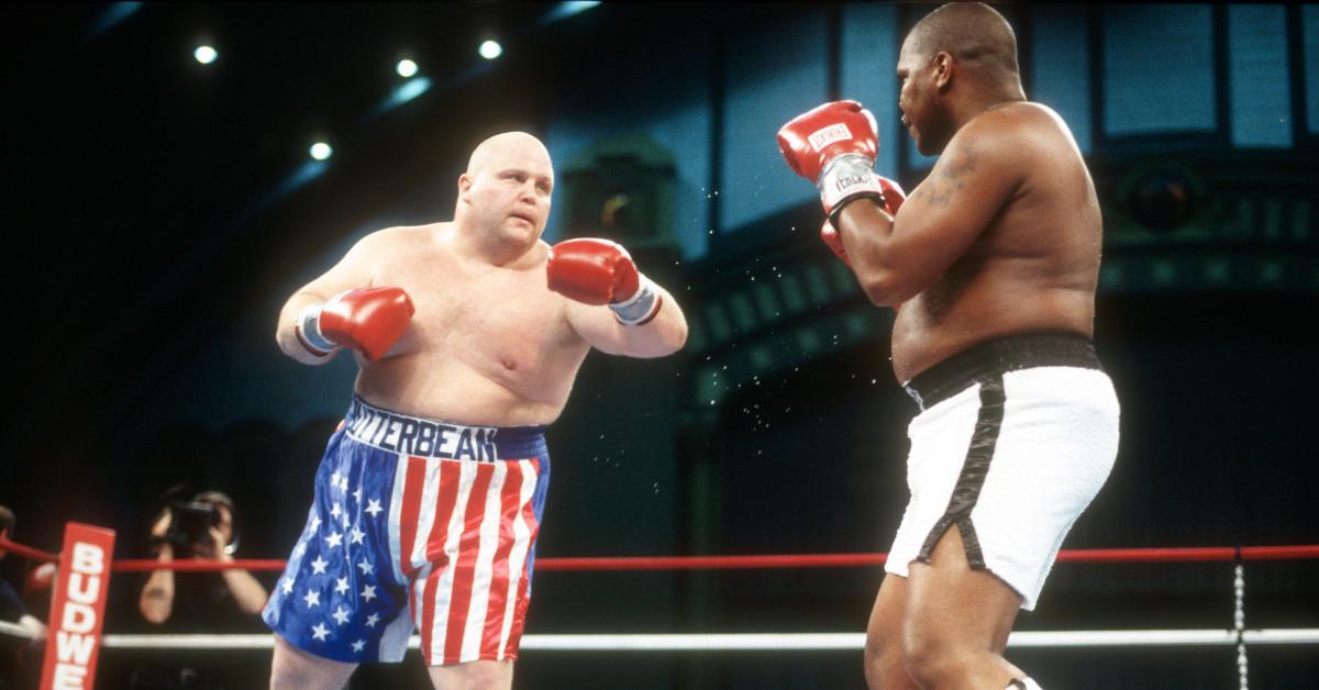 Butterbean fighting Doug Phillips during a heavyweight boxing match on Dec. 6, 1997, in Atlantic City, N.J.