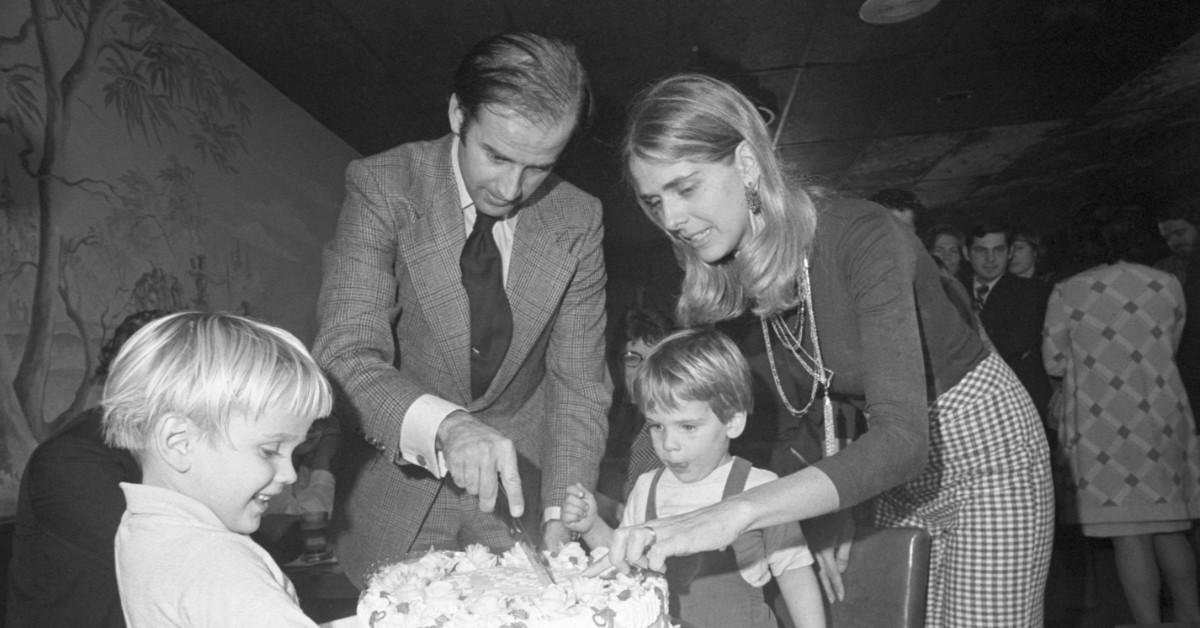 Joe Biden and Neilia Hunter Biden celebrate his 30th birthday party with their children in Wilmington, Del.