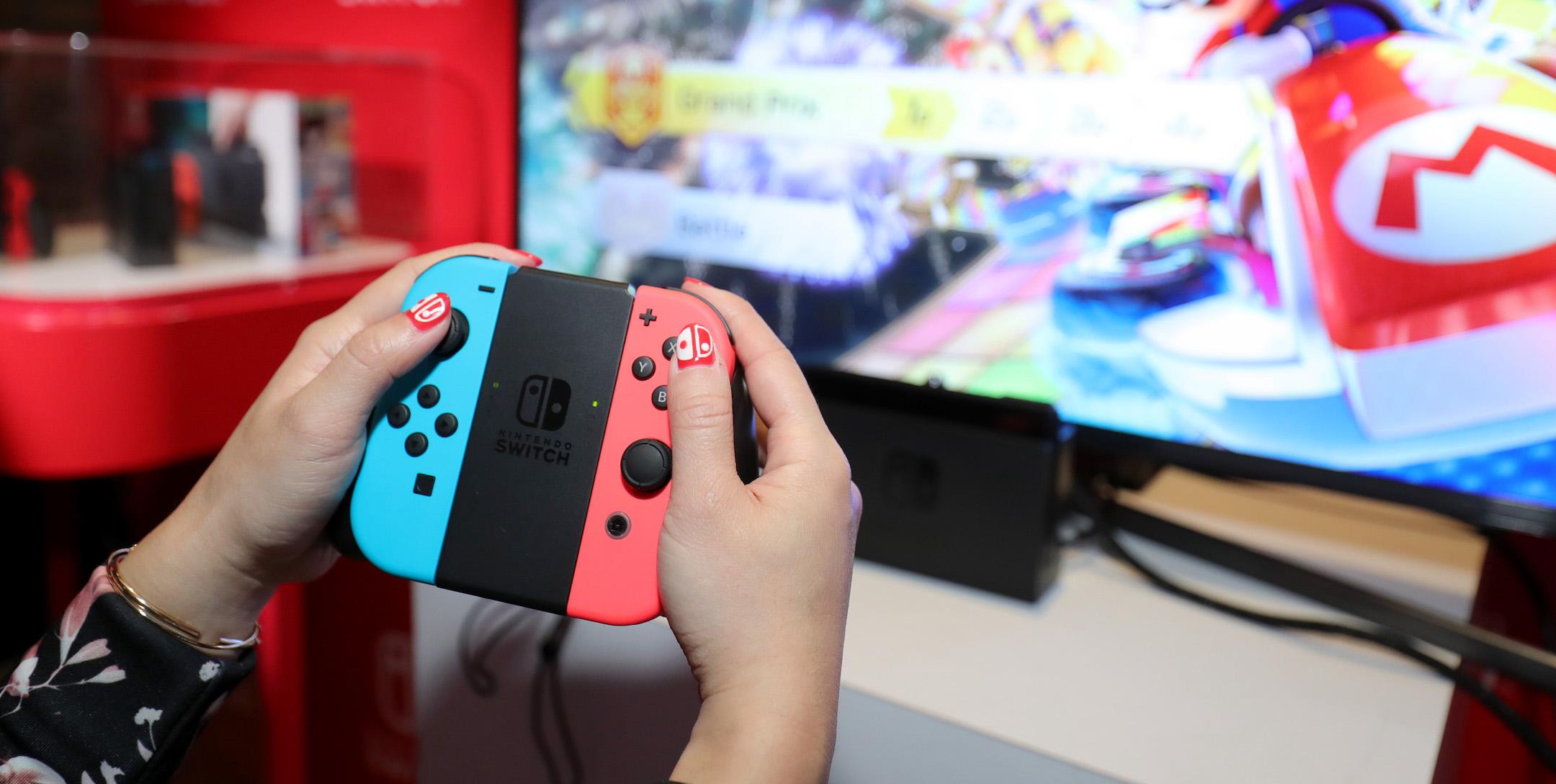 The Nintendo Switch OLED: Release Date, Price, Specs & Games