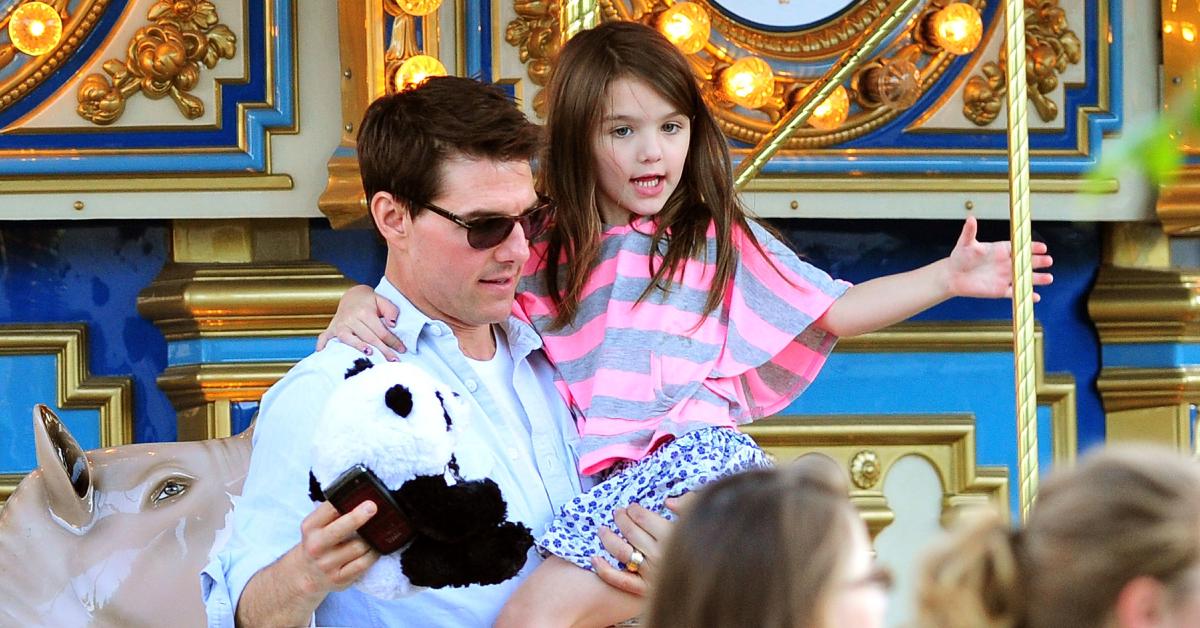 Tom Cruise and his daughter, Suri, visit Schenley Plaza's carousel on Oct. 8, 2011, in Pittsburgh.