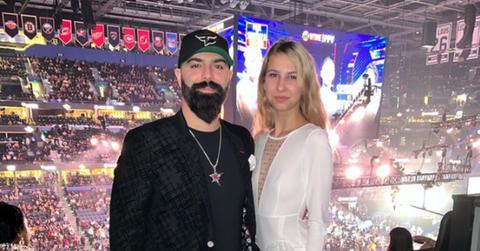 Keemstar and his girlfriend at a professional fighting event