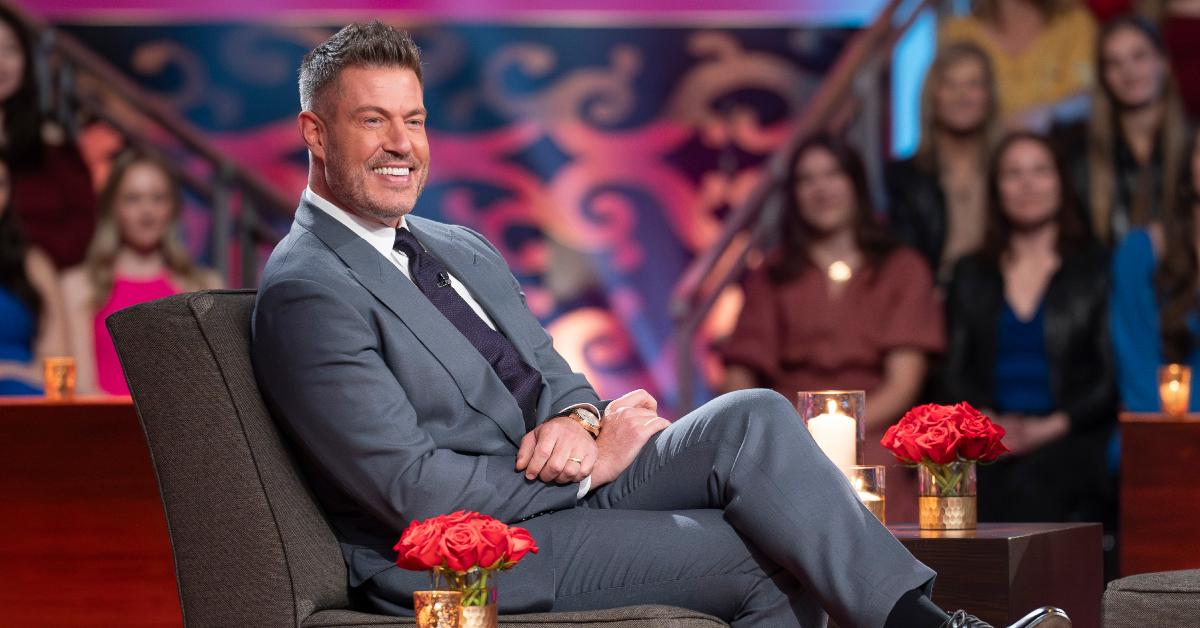 Jesse Palmer on-stage at 'The Bachelor' Season 29 "Women Tell All" special.