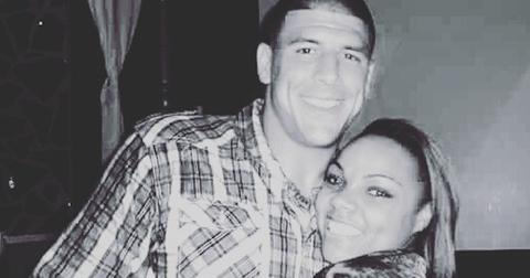 aaron-hernandez-girlfriend-1580422493328.jpg