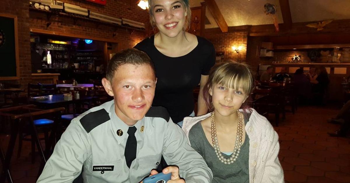 Grace VanderWaal with her siblings.