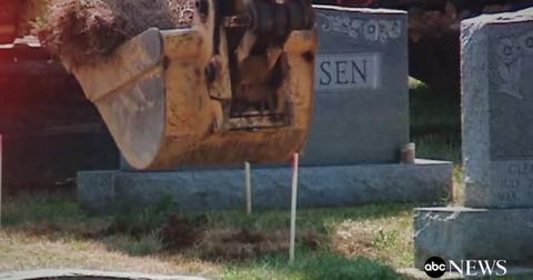 janet-abarioa-exhumation-1553889621662.jpg