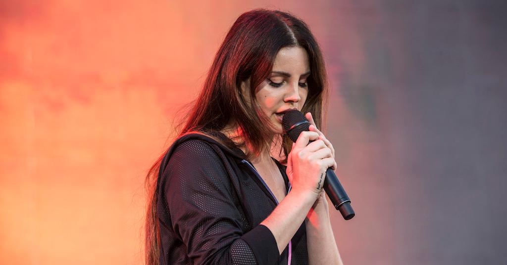 Who Is Lana Del Rey's Mother? A Look at the Singer's Family