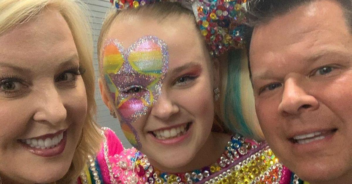 All About JoJo Siwa's Mom Jessalynn and Dad Tom