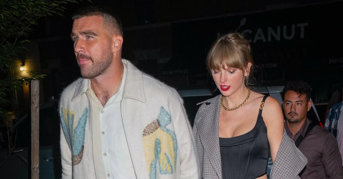 Travis Kelce and Taylor Swift walking together