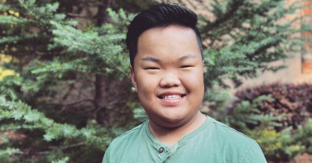 Alex Johnston’s Girlfriend Has Appeared on ‘7 Little Johnstons’