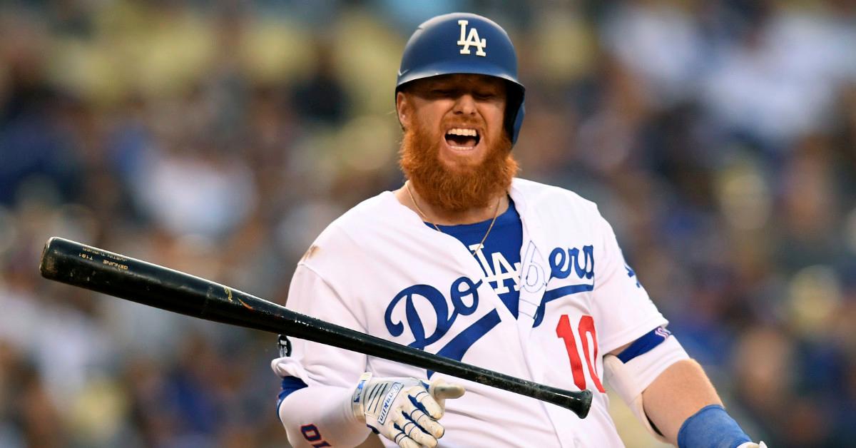 Dodgers Star Justin Turner Has Unusual Jersey Modification