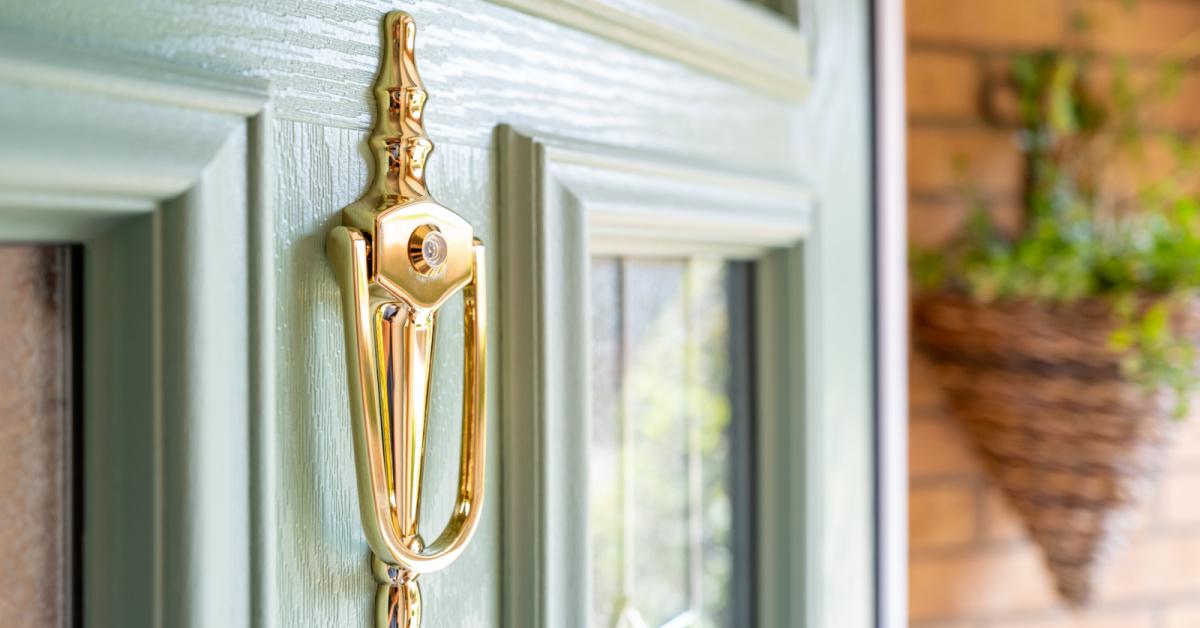 door knocker on rental house front door