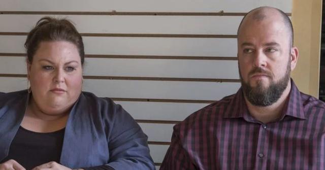 Kate Pearson and Toby Damon on 'This Is Us'.