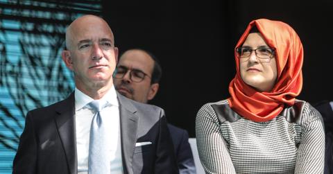 how is jeff bezos so rich