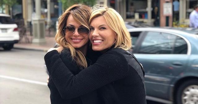 Sandy Yawn and girlfriend