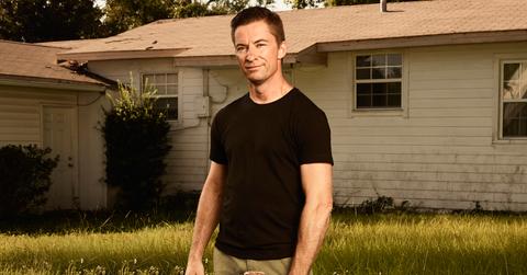 Duke in promotional photos for 'Zombie House Flipping'