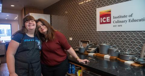 alex guarnaschelli daughter ava