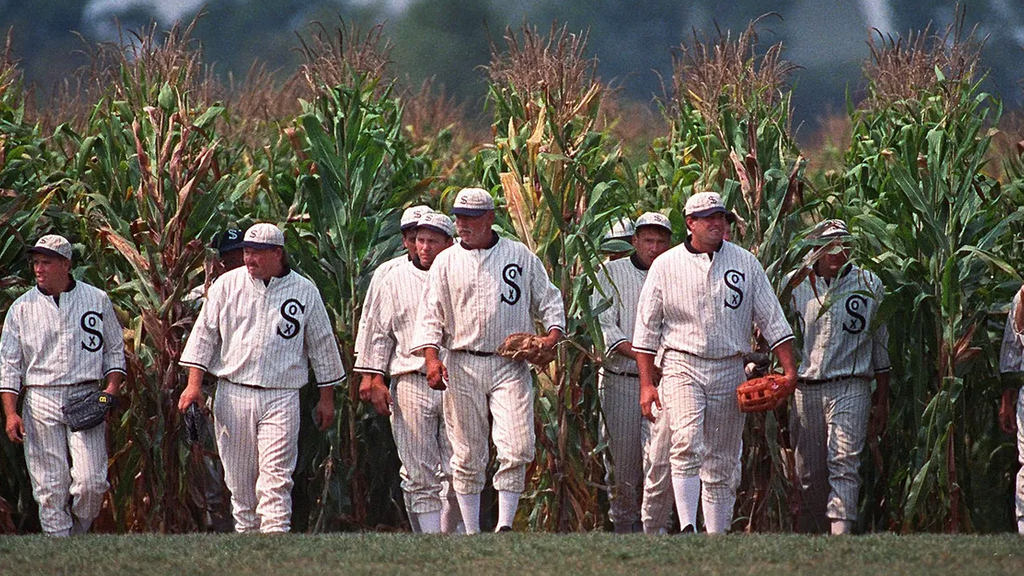 Where Is the Baseball Field from 'Field of Dreams' Located?