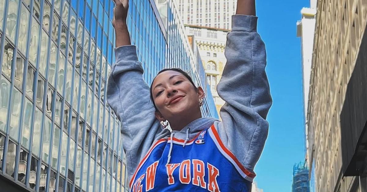 Jordyn Taylor Braff on t he streets of NYC in a jersey