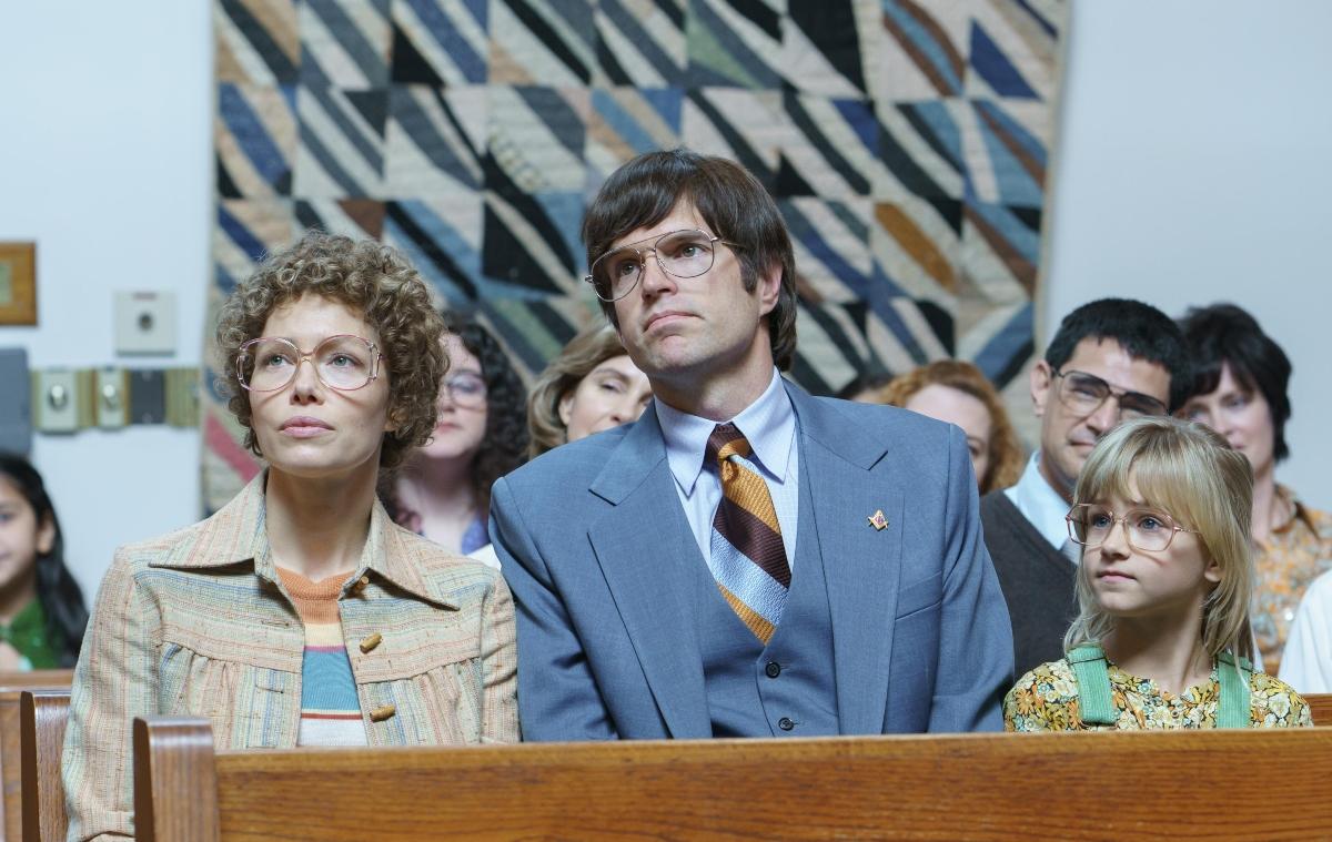 Jessica Biel and Timothy Simons in 'Candy'