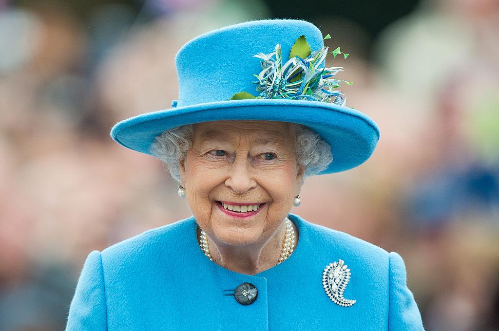 how-does-the-queen-make-money-her-salary-explained