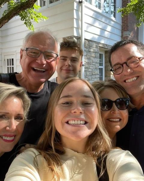 Tim and Gwen Walz with their kids