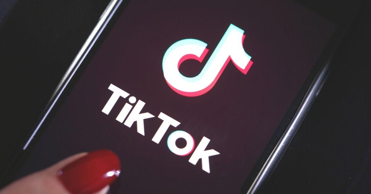 how to do past life regression on tiktok new trend takes off