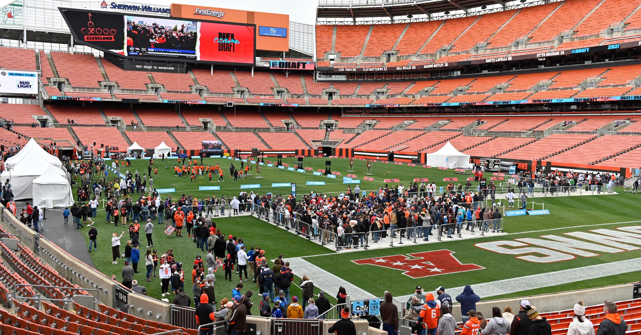 how-much-does-the-nfl-fine-players-for-giving-the-ball-away