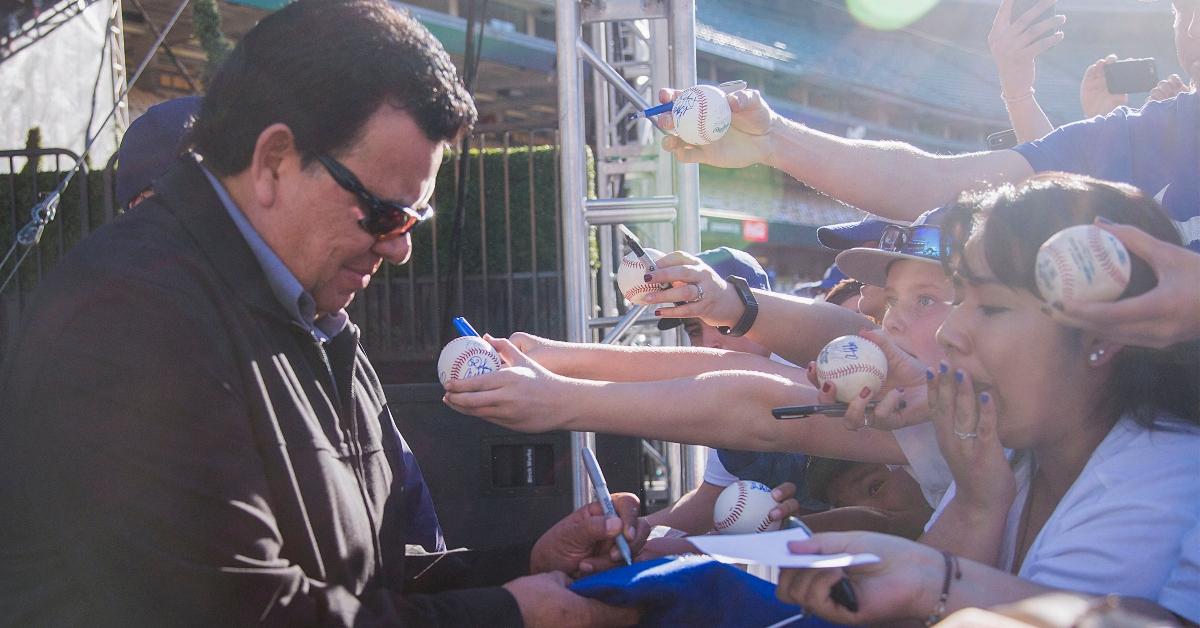 Fernando Valenzuela meets with fans and signs autographs