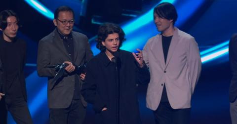 A random kid rushed the stage at the 2022 Game Awards.