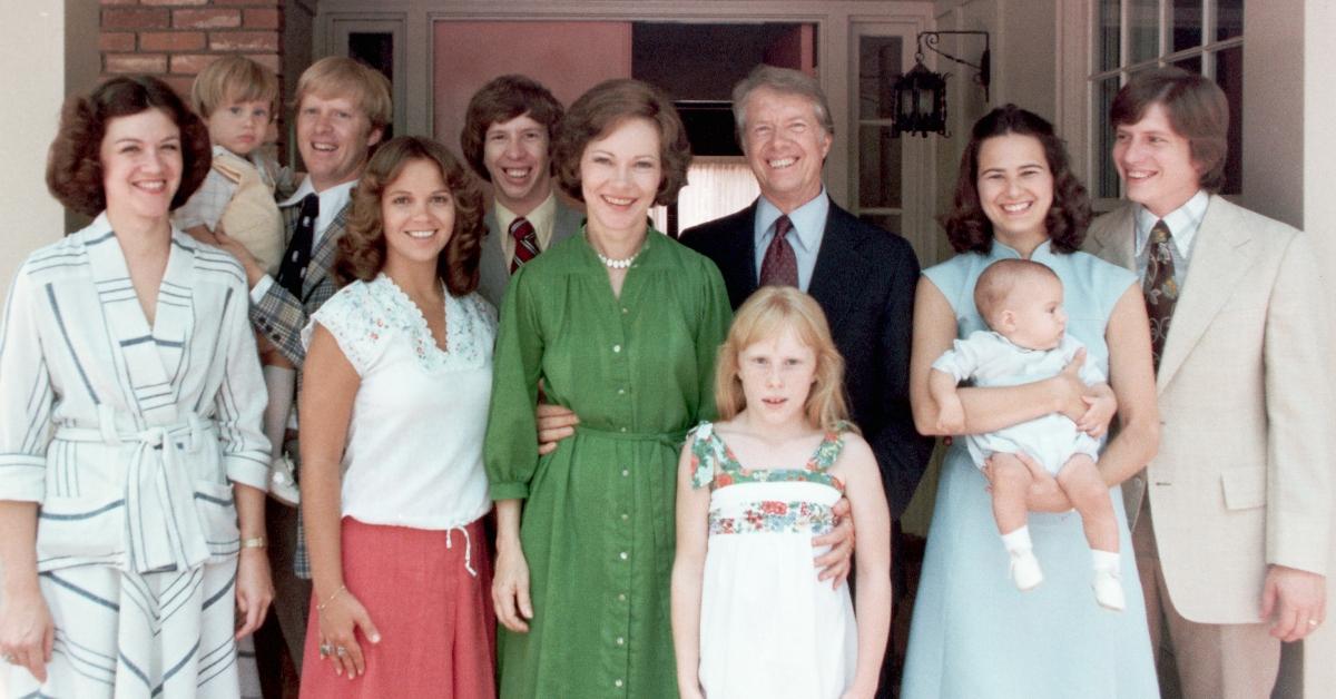A portrait of President Jimmy Carter and his extended family.