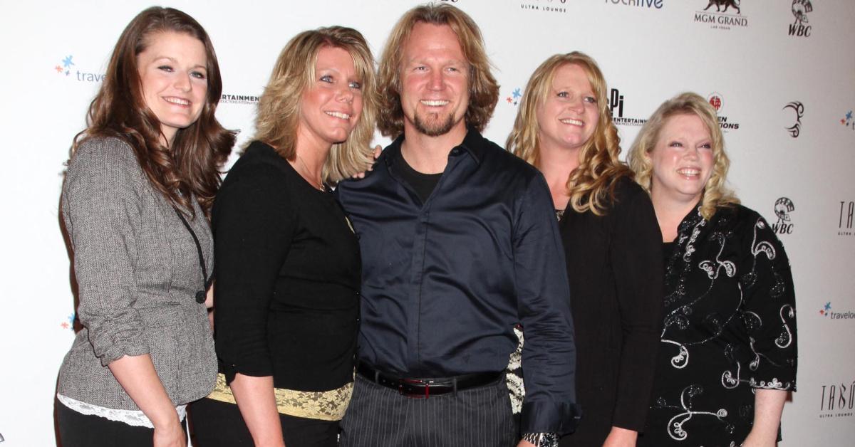 (l-r): Robyn, Meri, Kody, Christine, and Janelle Brown on the red carpet