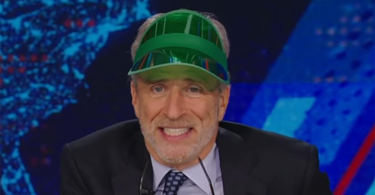 Jon Stewart parodies the use of green visors on 'The Daily Show'