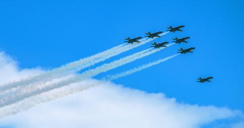 why-does-one-blue-angel-fly-out-of-formation-1589395989018.jpg