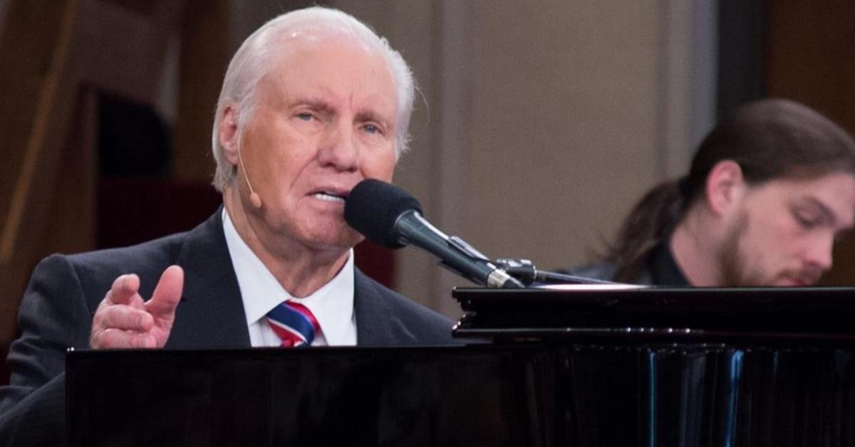 Jimmy Swaggart at a piano