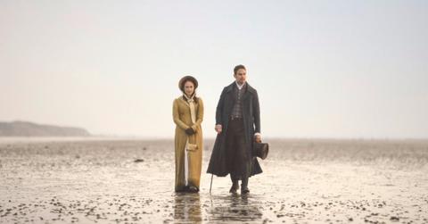 Rose Williams and Theo James in 'Sanditon'