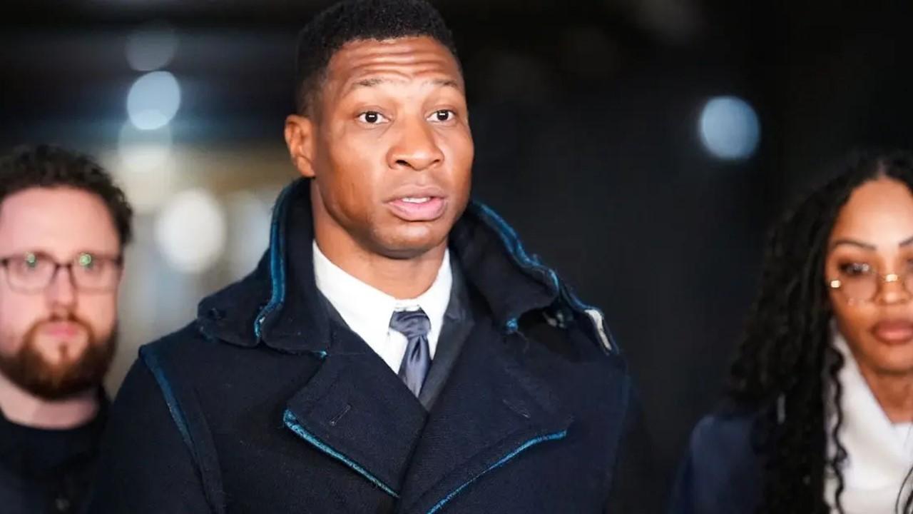  Jonathan Majors leaves the courthouse following closing arguments on Dec. 15, 2023