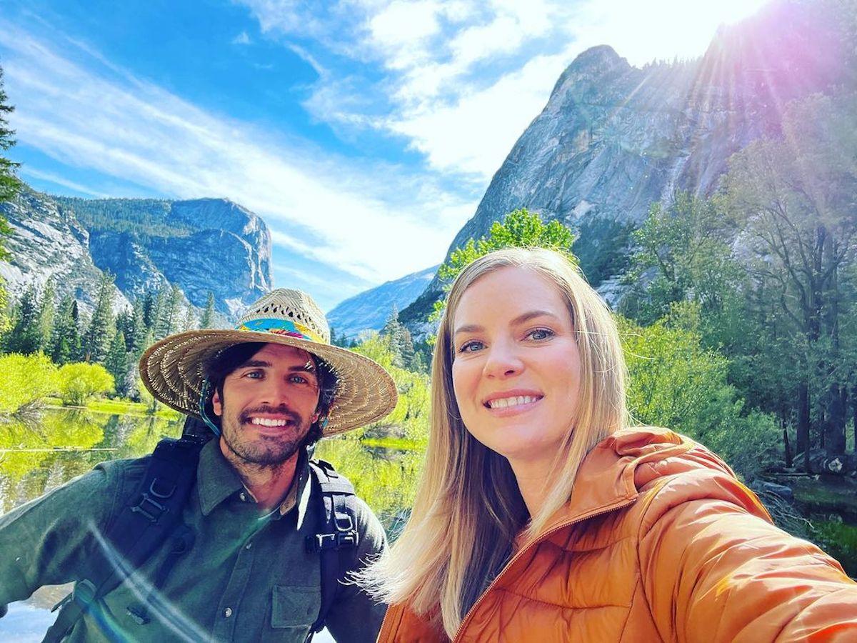 زیرنویس فیلم Marry Me in Yosemite 2022 - بلو سابتایتل