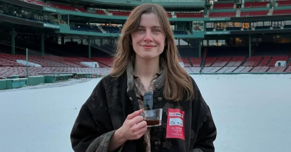 Is Ponies Star Vic Michaelis Married? Details