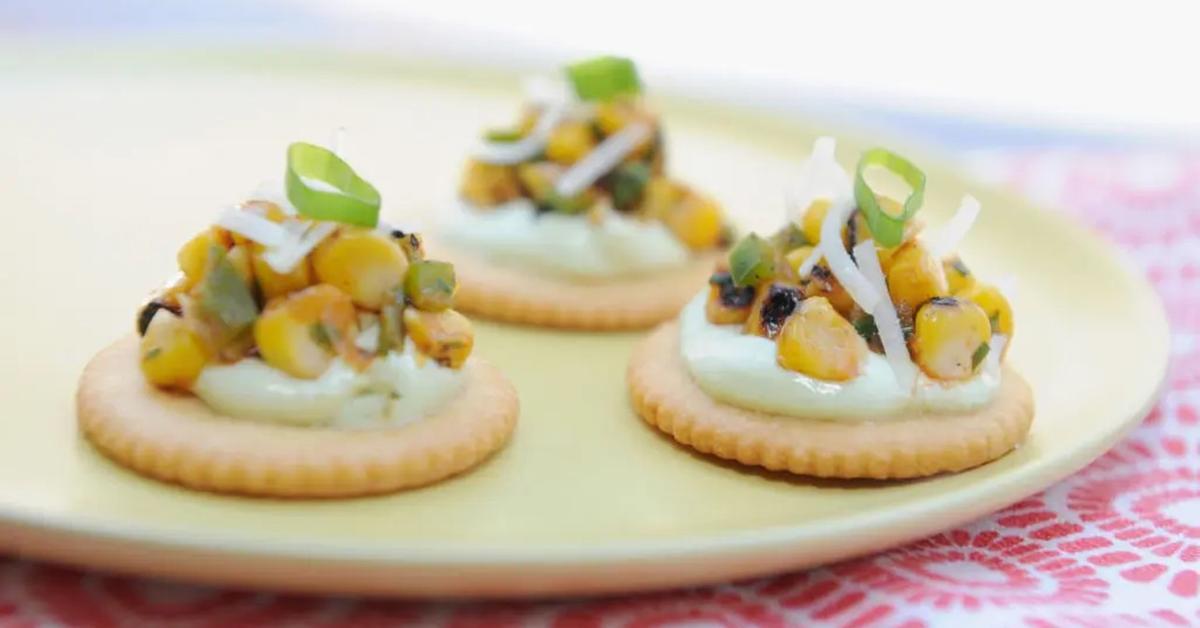 We Finally Know Why Ritz Crackers Have Serrated Edges — And It's Not