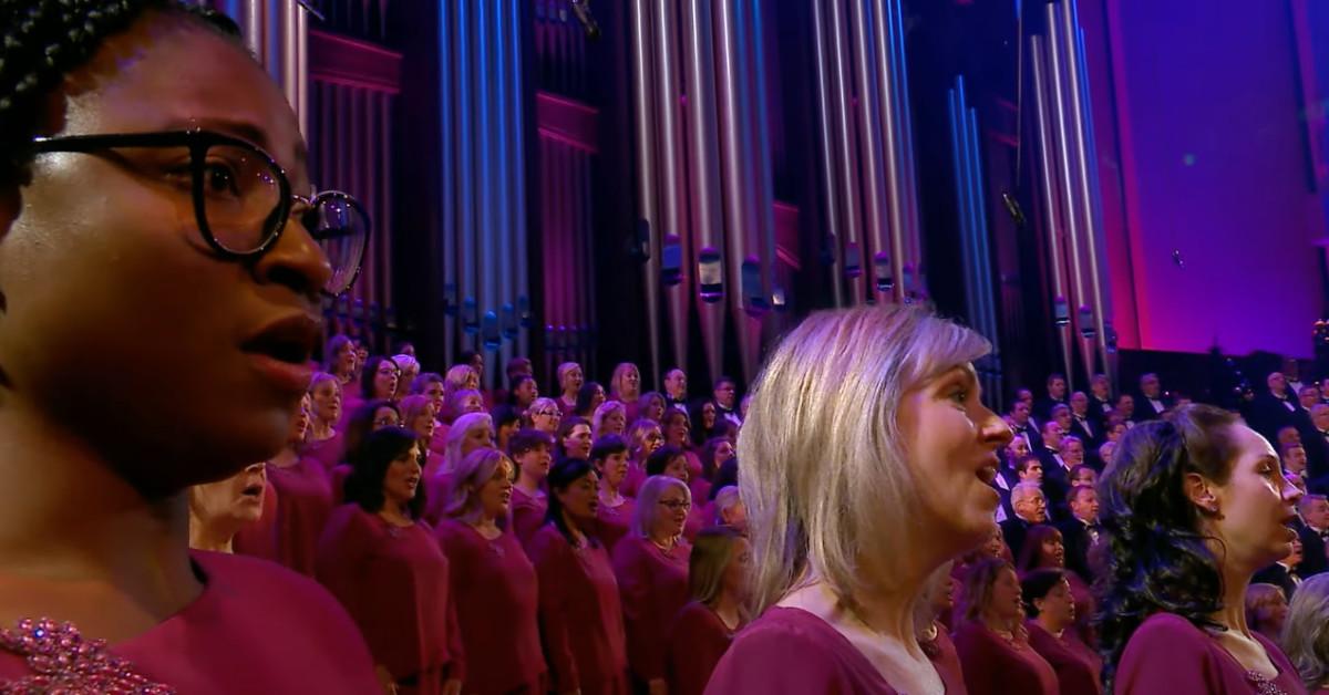 Members of the Tabernacle Choir performing