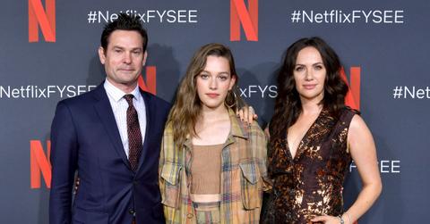 Victoria Pedretti Sister