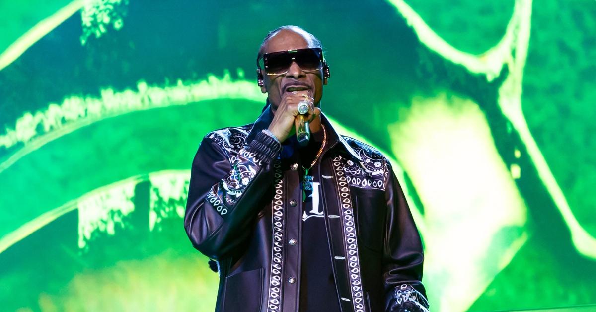 Why Does Snoop Dogg Wear Sunglasses? Fans Have Theories