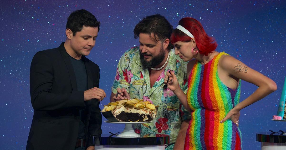 Arturo Castro, Jon Gabrus, and Rebecca Black on 'Is It Cake?'