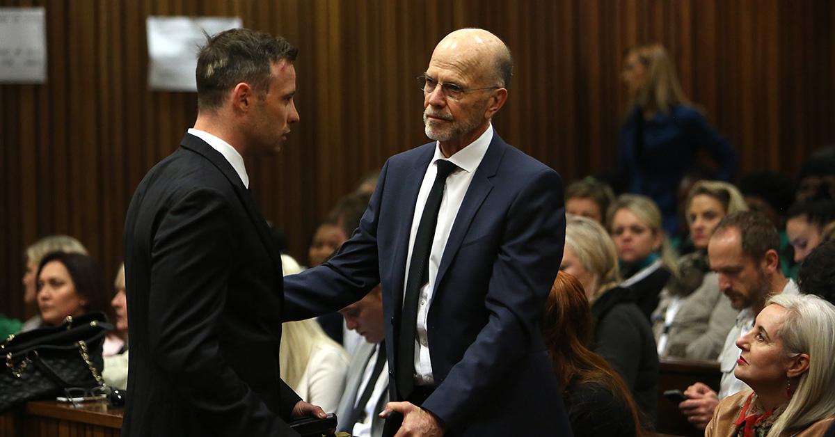 Oscar and Arnold Pistorius at Oscar's trial. 