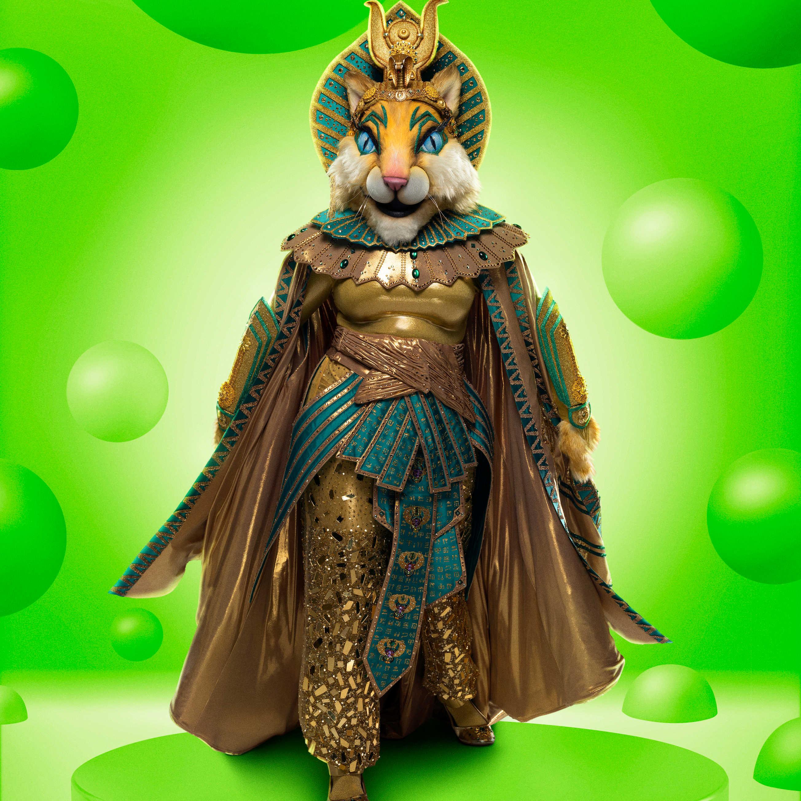 who is cleocatra the masked singer