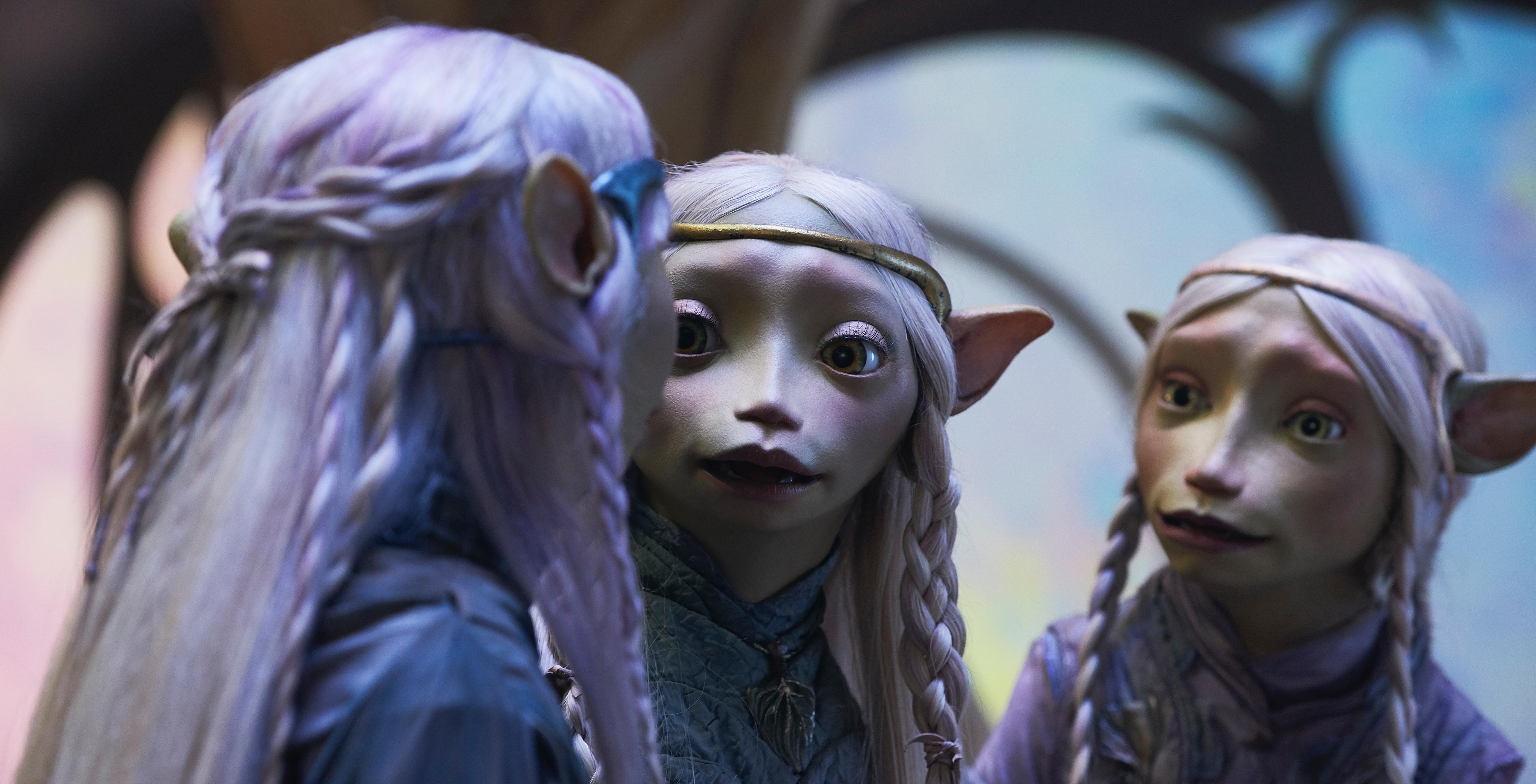 the dark crystal netflix narrator