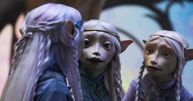 'The Dark Crystal' Netflix Narrator: Who Narrates 'Age of Resistance'?