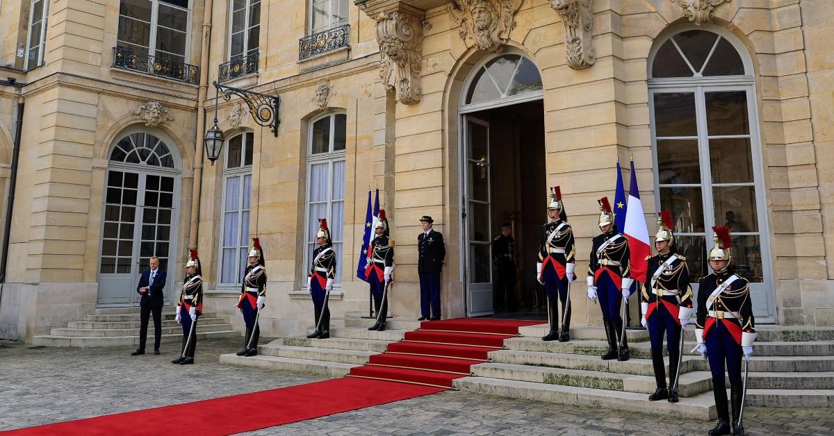 French Prime Minister Michel Barnier receives Prime Minister of the Republic of Armenia at the Hotel de Matignon in Paris